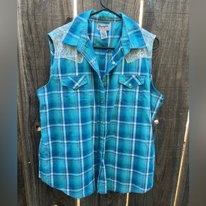 Cute Wrangler sleeveless top
